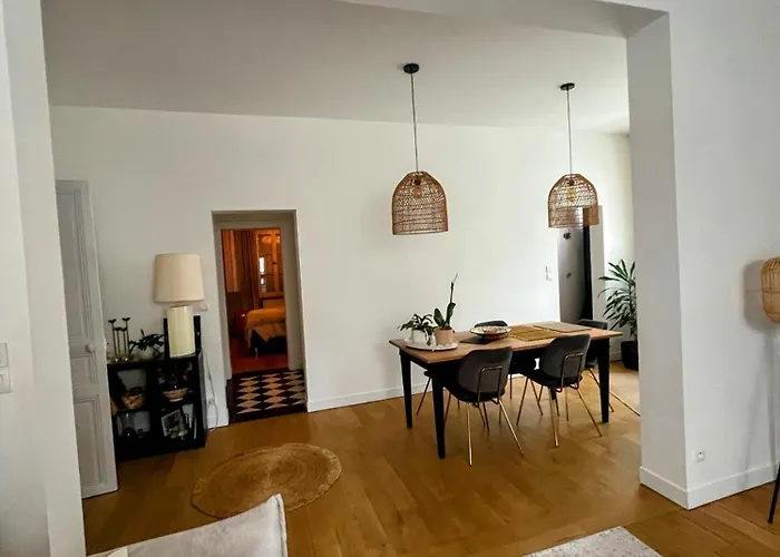 Gare - Visitation Grand , 1 *